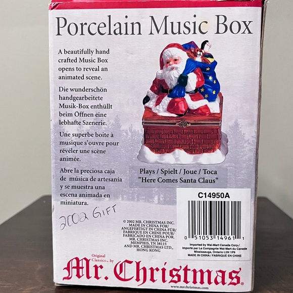 Mr. Christmas Santa in Chimney Porcelain Wind-Up Music Box Animated Scene Sankyo - Picture 12 of 12